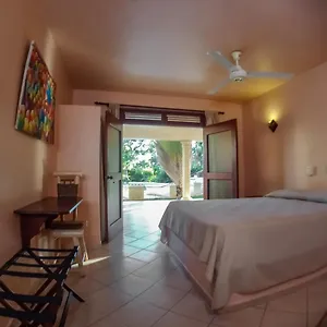 Bed & Breakfast La Plantacion (adults Only)